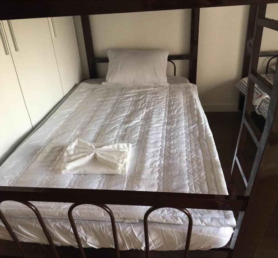 Gold Bee Dormitary Service Apartment ホーチミン エクステリア 写真