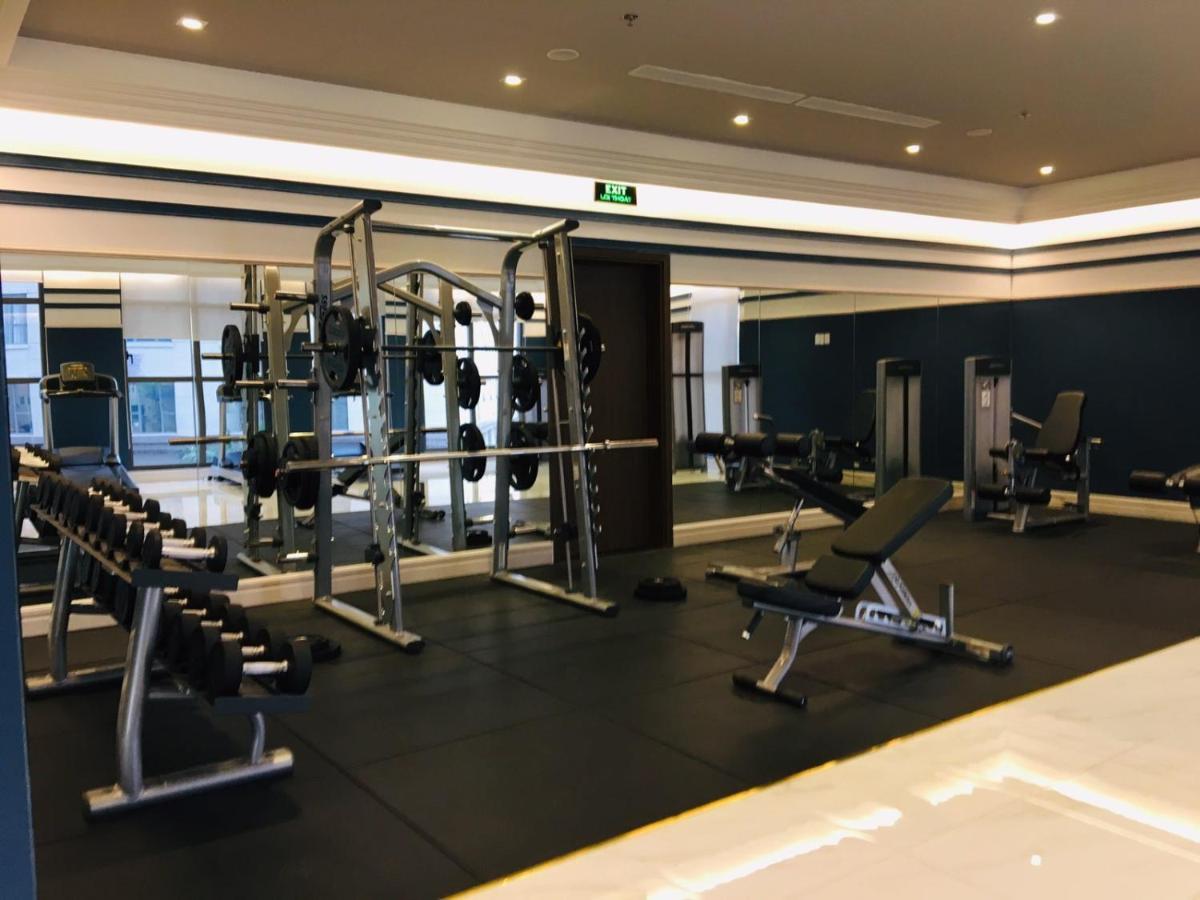Gold Bee Dormitary Service Apartment ホーチミン エクステリア 写真