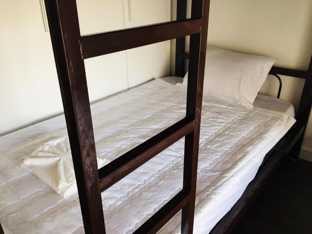 Gold Bee Dormitary Service Apartment ホーチミン エクステリア 写真